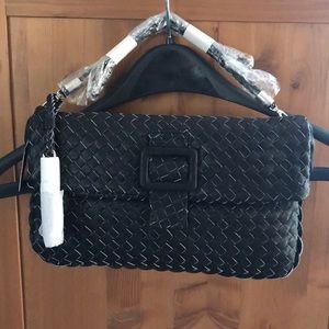 *NEW* Itsera Leather Satchel